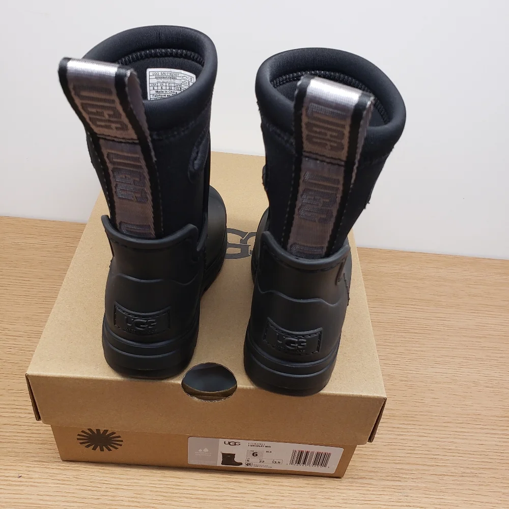 UGG Droplet Mid Kid’s Waterproof Rain Boots NWT
